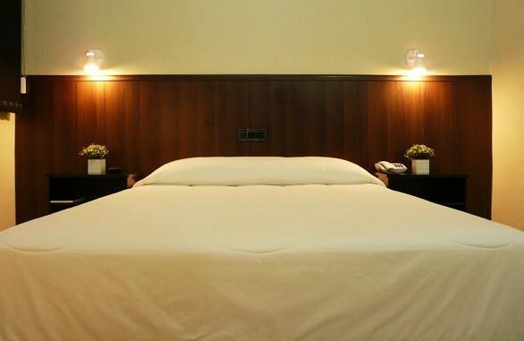 Mediterraneo Park Hotel Três Lagoas Екстериор снимка